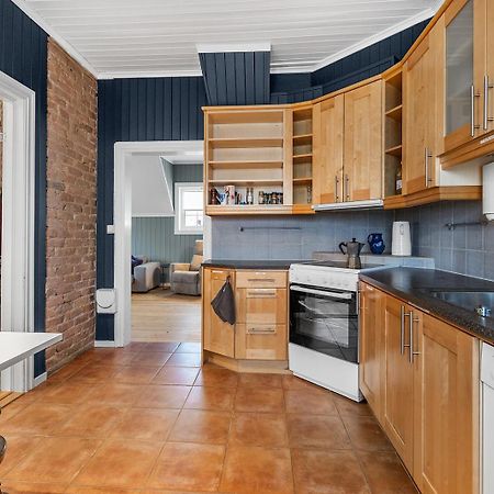 Central, Large And Light Apartment In The Middle Of The City Lillehammer Exteriör bild